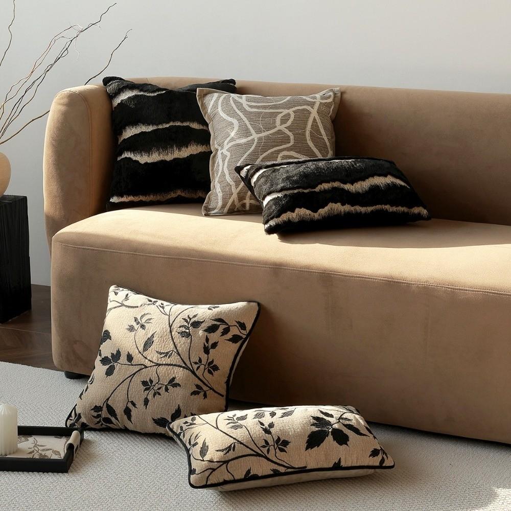 Fashion French Retro Throw Pillow Cover Luxury Stamping Wear-resistant Cushion Cover Soft Skin-friendly Pillow Case Household