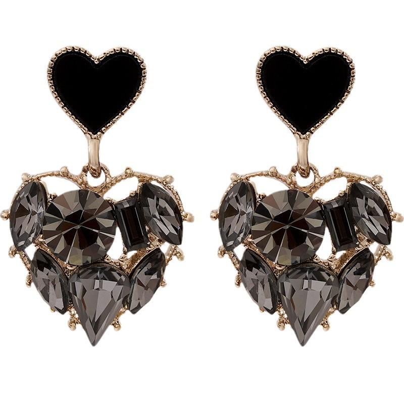 Elegant Black Diamond Silver Needle Earrings: High-End, Fashionable, Versatile Luxury