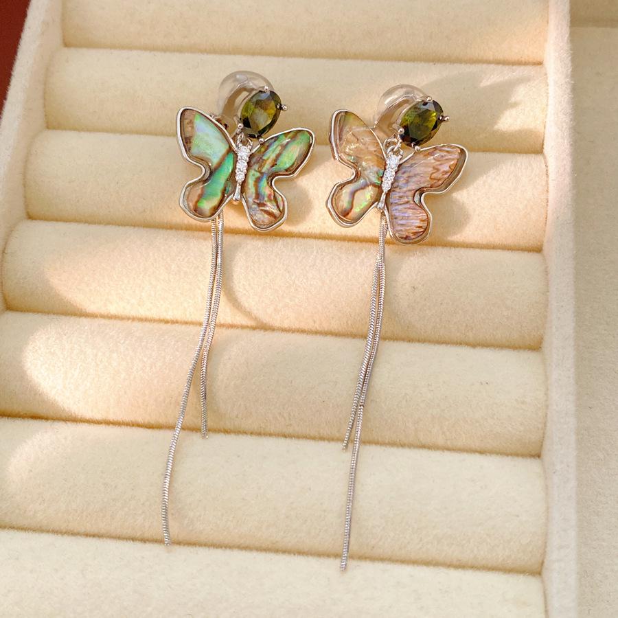 18K Gold Plated Zircon Butterfly Tassel Ear Clip - Exquisite, Light Luxury Earrings