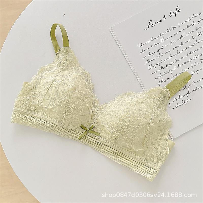 French underwear women's thin summer big breasts show small breasts gather sexy lace bra cover