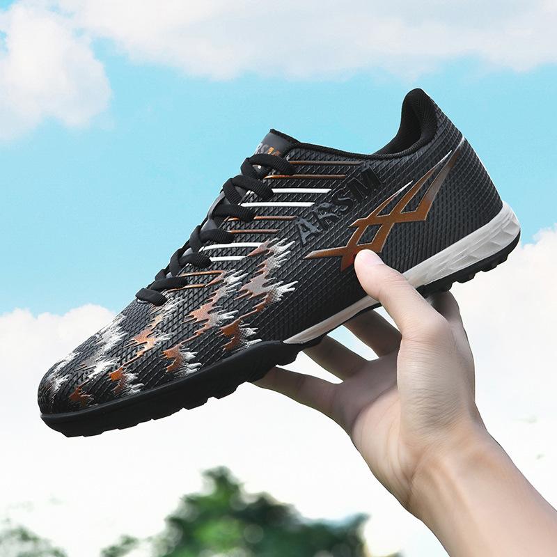 2025 New Low-top Football Shoes, Lightweight Artificial Ground Broken Nails, Adult Men's and Women's Actual Combat Training Shoes