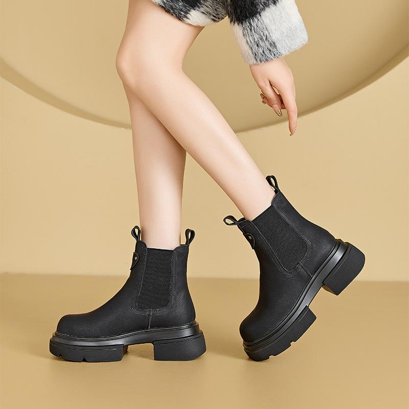 3233 autumn and winter velvet leather Martin boots for women, Korean version of thick-soled one-pedal cigarette boots for women, casual small size sh