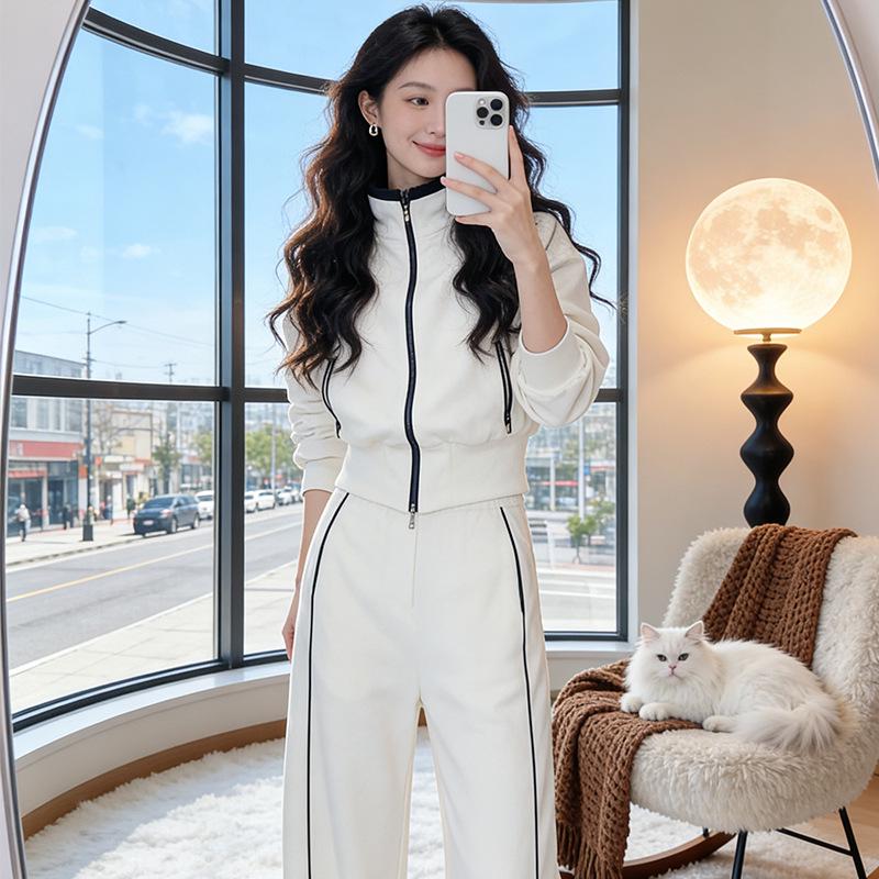 

2026 Spring Women s Casual Set: Long Sleeve Cardigan & High Waist Wide Leg Pants Medium