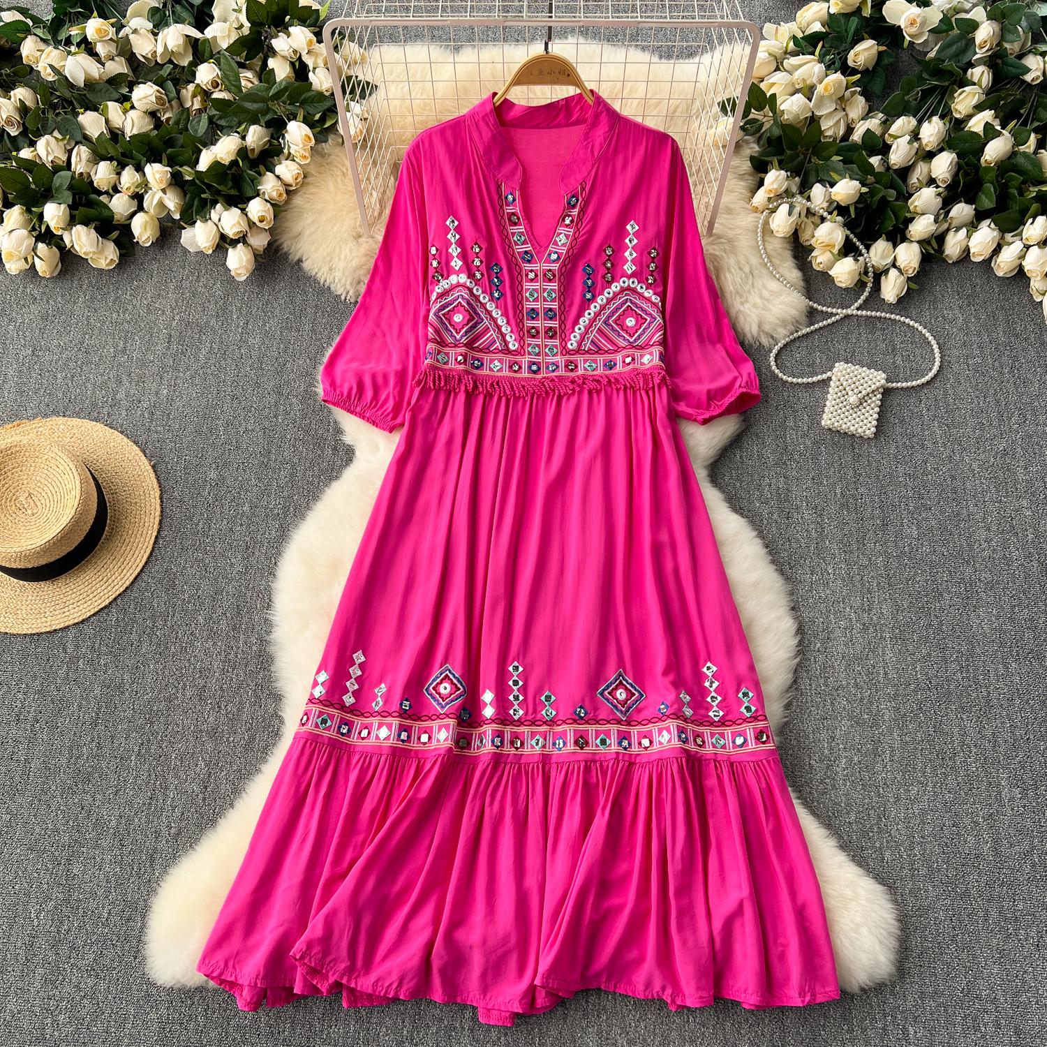 

Свободные праздничные платья в этническом стиле с цветочной вышивкой, женское летнее богемное пляжное длинное платье с v-образным вырезом и короткими рукавами и кисточками One Size розы красного