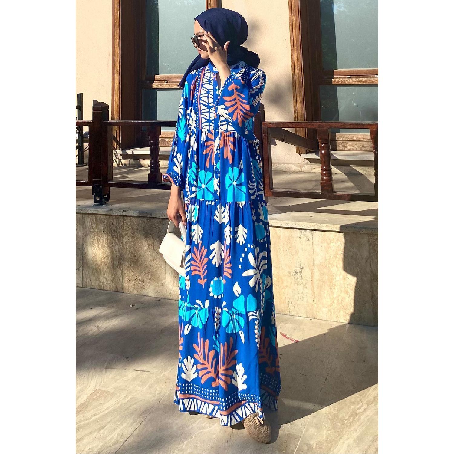 

Жіноча сукня-хіджаб з віскози блакитного кольору кольору екрю з малюнком 38