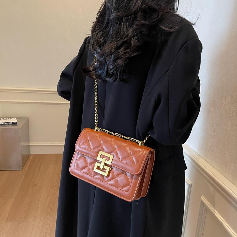 Rhombus chain bag winter women's 2025 new high-end versatile messenger bag fashion explosion shoulder small square bag