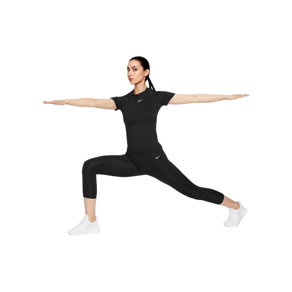 Nike Dri-Fit Γρήγορου Στεγνώματος Μονόχρωμο Λογότυπο Διχτυωτό Εξαεριζόμενο Μπλουζάκι Προπόνησης Γυναικεία Μπλούζες Μαύρο Λευκό FV7843010