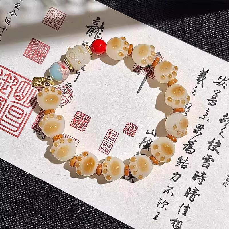 Newcomers Offer: Burnt Caramel Cat Paw Lucky Cat Beaded Bracelet with Free Shipping