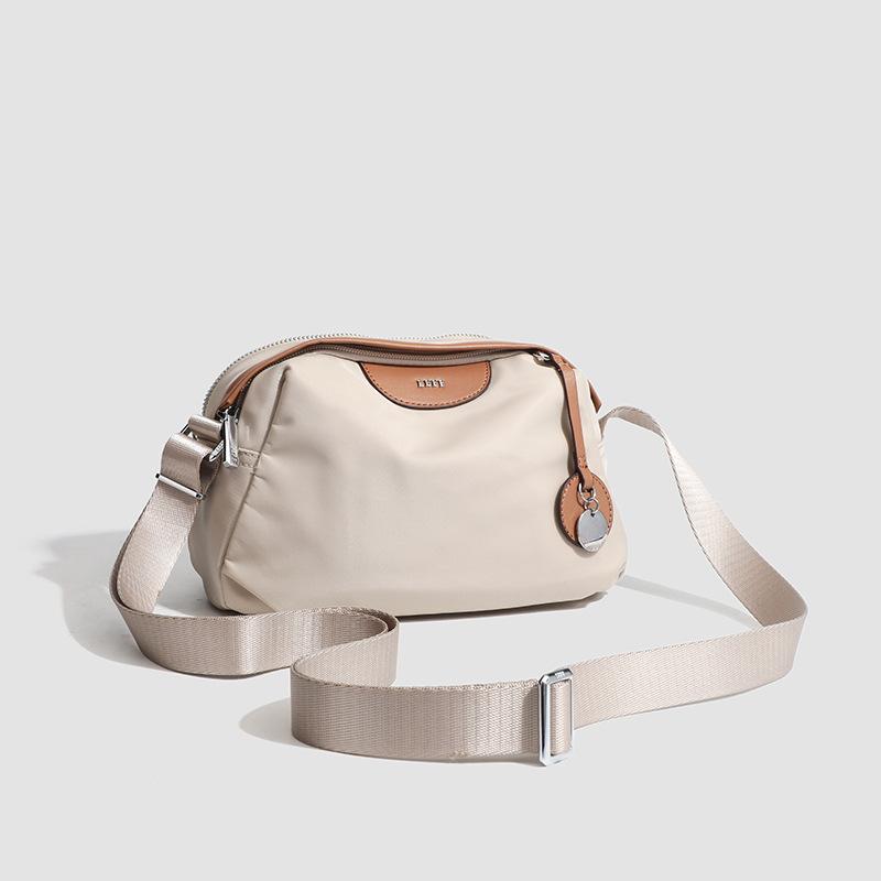 New Crossbody Premium Texture Niche Light Luxury Women's Bag Large Capacity Versatile Pillow Canvas Bag