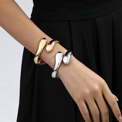 Armbänder – Manschettenarmbänder