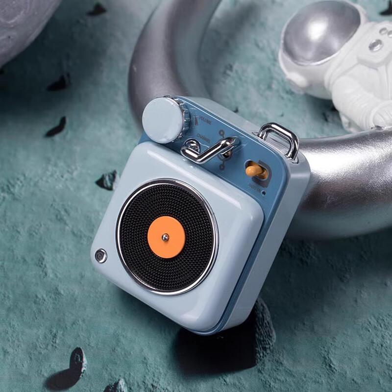 Elvis Radio B612 Portable Bluetooth Speaker