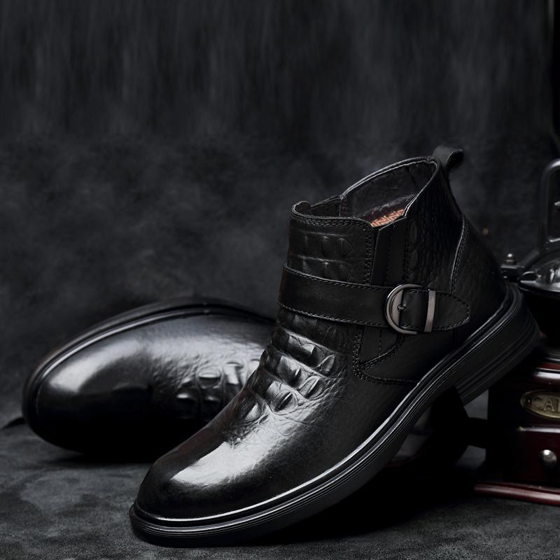 New High Quality Genuine Leather Mens Boots Luxury Men Casual Shoes Fashion Plush Ankle Boots For Men Winter Man Shoes With Fur