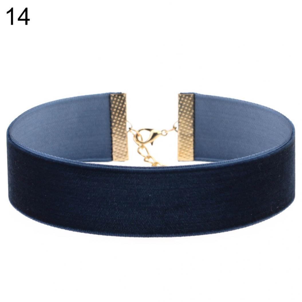 

Широкий мягкий бархатный чокер темно-синий