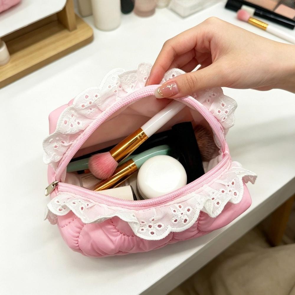 Lace Floral Plaid Makeup Bag Large Capacity Portable Multifunctional Toiletry Bag Cute Travel Storage Bag Cosmetic Accessories