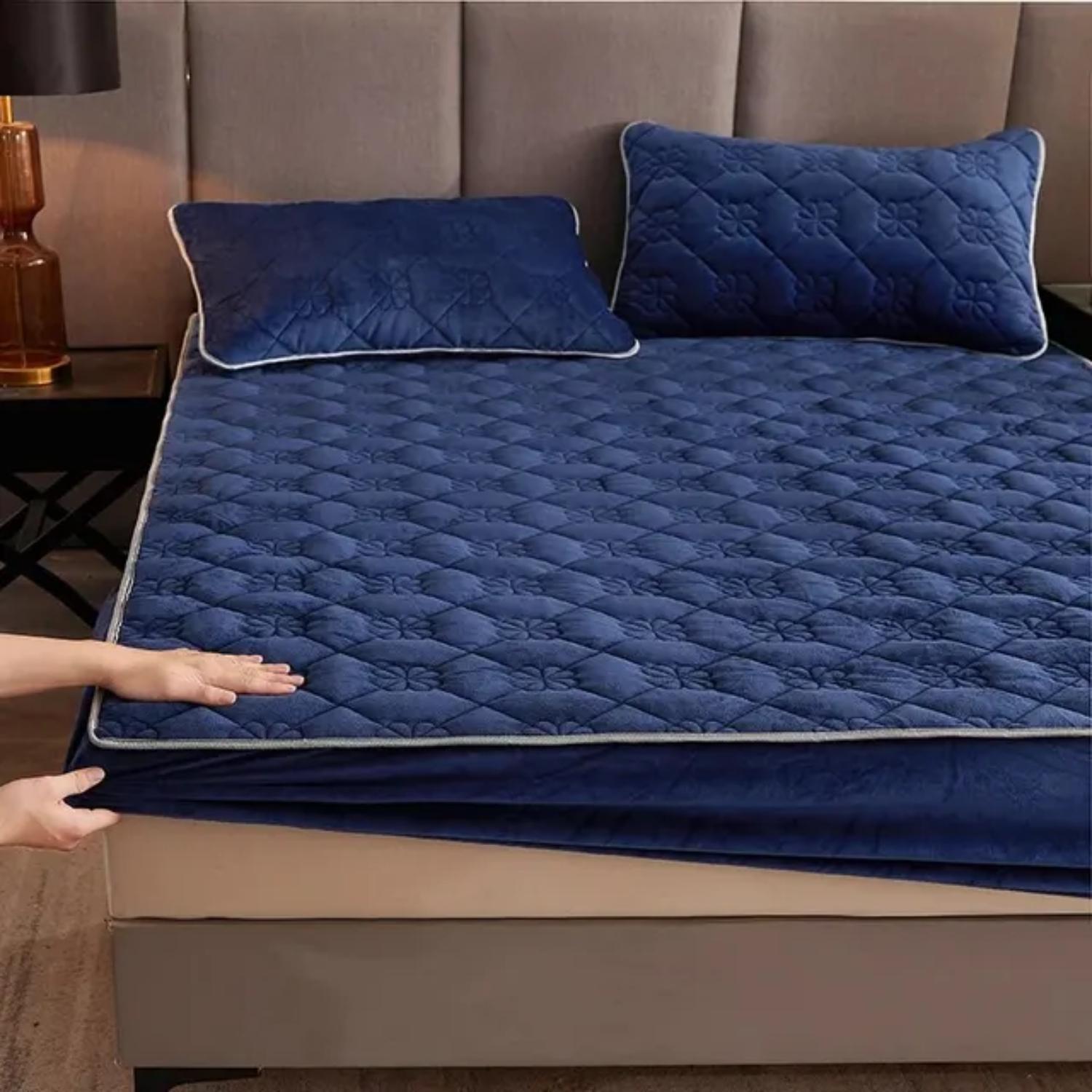 

Новый роскошный и шикарный чехол для матраса из утолщенного хлопка, обеспечивающий непревзойденный комфорт и долговечность.. Мягкий, уютный анти-с 90x200cm