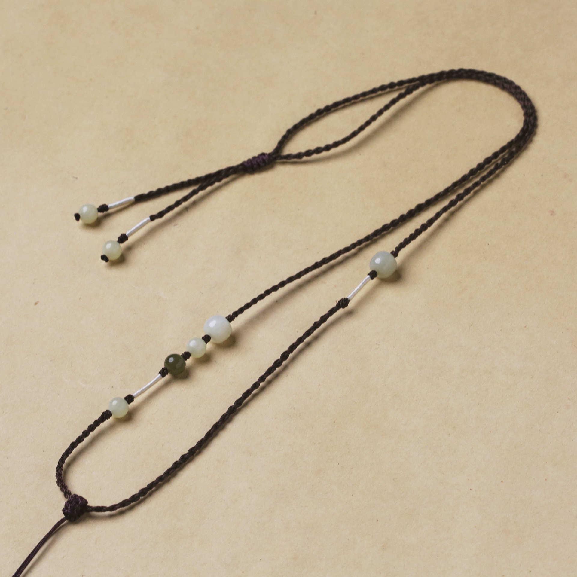 

Нефрит Хэтянь Унисекс Кулон ручной работы с регулируемым шнурком 6mm