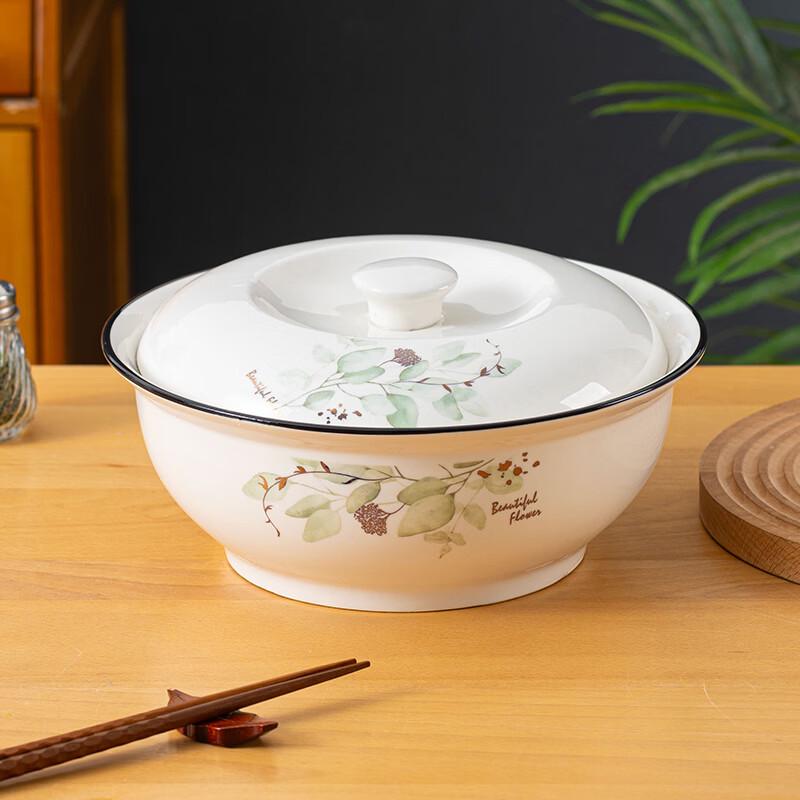 

Jie Yajie Chinese Ceramic Underglaze Soup Bowl - First Encounter