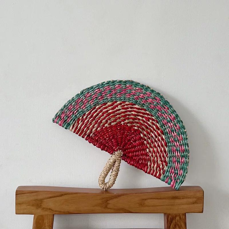 High-End Summer Straw Fan, Hand-Woven from Seagrass, for Cooling, Baby Decoration, Traditional Summer Mosquito-Repelling Hand Fan