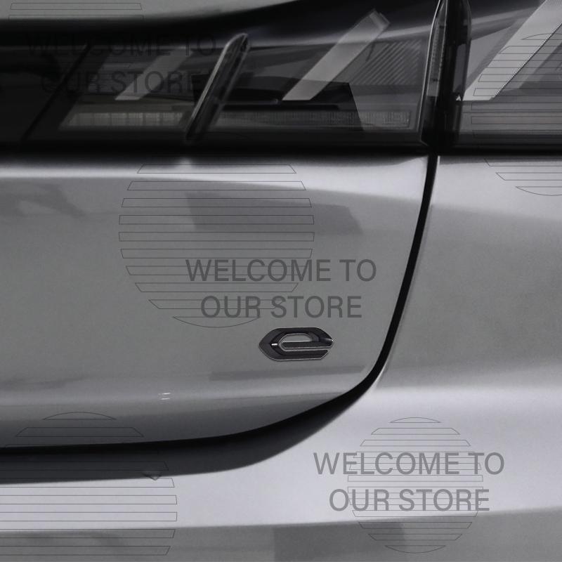 SQOB1 Auto Dekor Metall E Buchstabe Emblem 3D Aufkleber Zubehör für Peugeot EV iOn 2008 308 5008 4008 3008 508 208 Heck Kofferraum Aufkleber