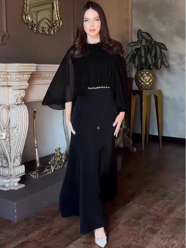 Autumn 2025 European & American Elegant Waist-Hugging Evening Dress