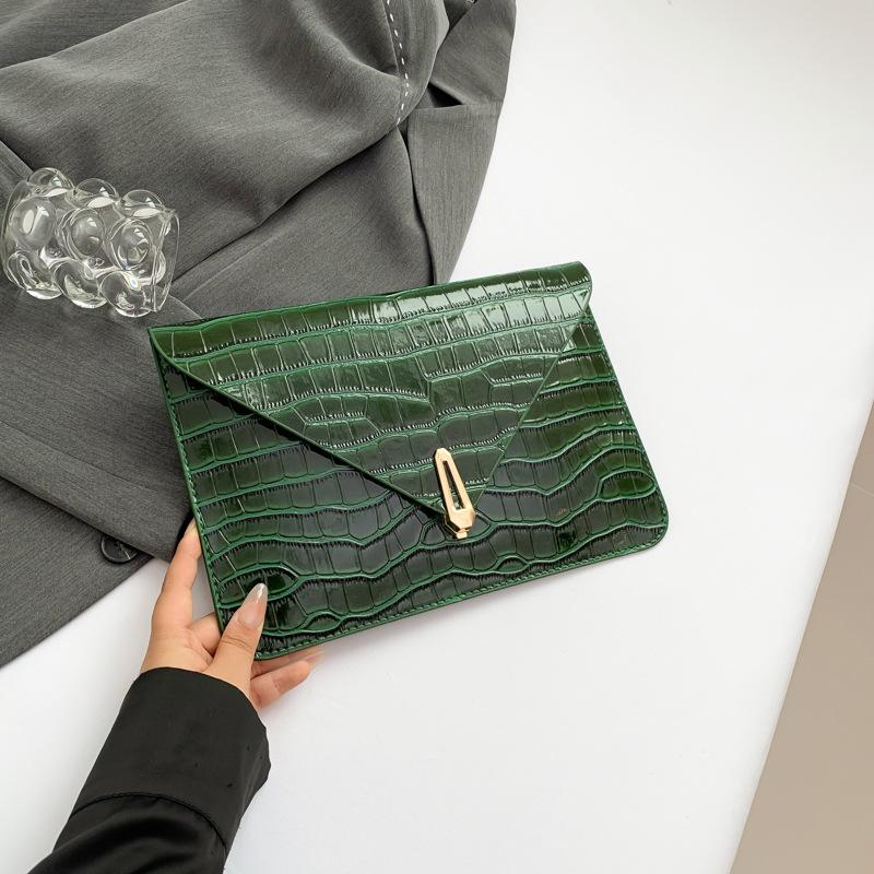 

Літня повсякденна жіноча сумка-клатч популярна цього року, корейська версія темпераментної маленької квадратної сумки, модної маленької жіночої сумки-клатча. зелений