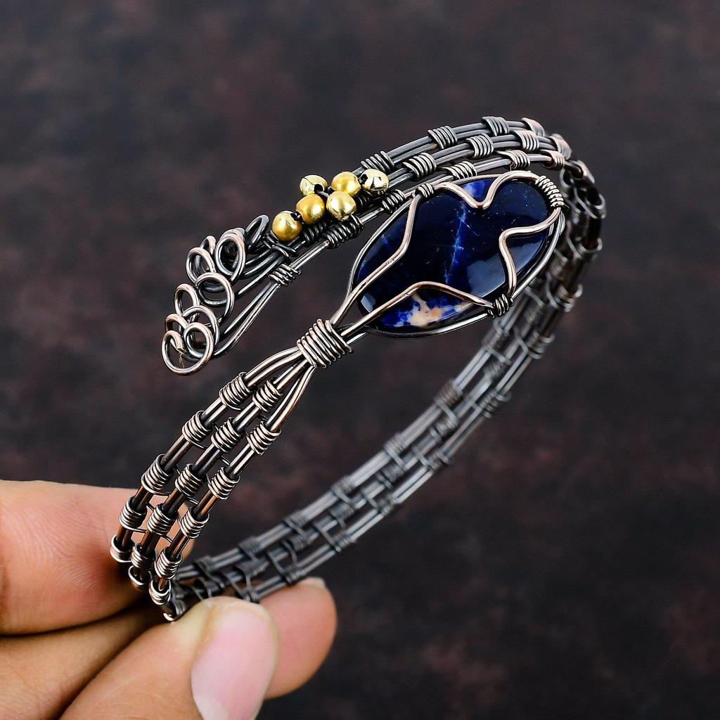 Brățară din Sodalit și Cupru, Brățară Manșetă cu Piatră Prețioasă Înfășurată în Sârmă, Brățară Ajustabilă, Bijuterii Înfășurate în Sârmă, Brățară Handmade, Bijuterii din Cupru pentru Cadou