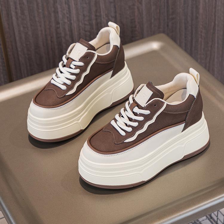 

Кроссовки на платформе 9 см на толстой подошве из натуральной кожи на каблуке - Универсальная обувь для миниатюрных на осень 2023 36