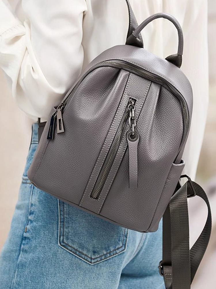 Trendy Women's Leather Backpack - Elegant Zipper Closure Commuter Bag