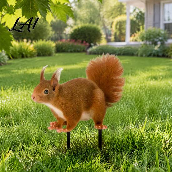 Weather Resistant Backyard Sculpture Realistic Squirrel Garden Stake 2D Flat Acrylic Yard Art Natural Landscape Accents Cute Ornament for Outdoor