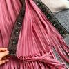 Schwarz Gold Spitzenbesatz Kaftan Abaya Damen V-Ausschnitt Fledermausärmel Quasten Saum Plissiert Lang Maxikleid Islamisch Dezent Lässig Robe