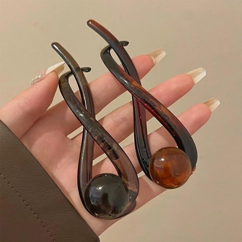 New Fashion Barrettes Retro S Shape Ponytail Twist Hair Clips Hairpins Twisted Hollow Out Shark Clips Headdress Hair Accessories