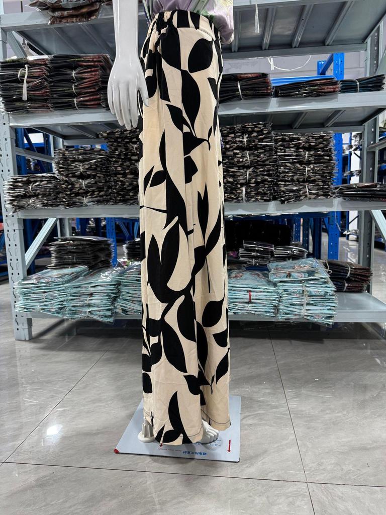 Women's 2026 Summer Chiffon Leaf Print High Waist Wide Leg Pants