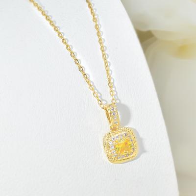 Lengva prabanga Mažas cukraus kubelio vėrinys Moteriškas paprastas aukštos klasės universalus temperamento deimantinis pakabukas