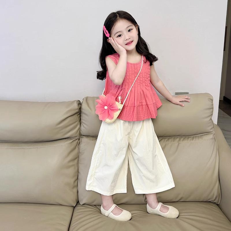 

Летний костюм-двойка для девочек в корейском стиле 2025 года: Жилет и широкие брюки 110 cm