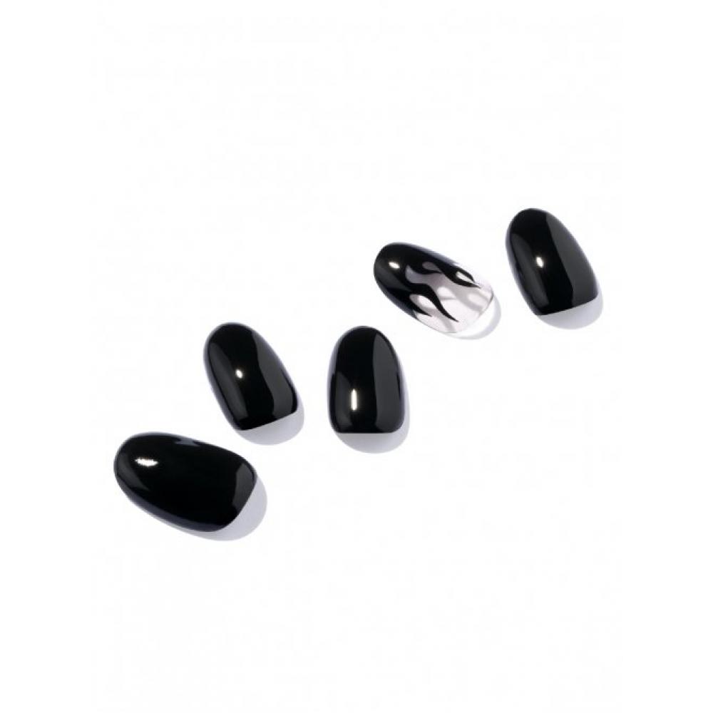 Uuuuu Catwoman Black Gel Nail NONE
