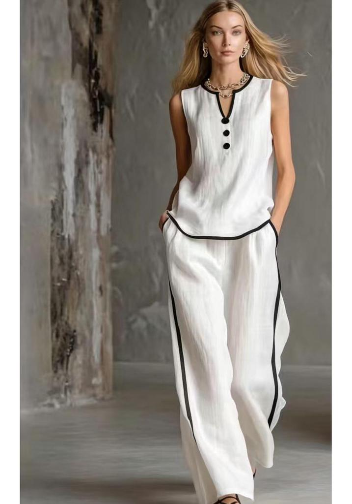 European Style V-Neck Sleeveless Top with Black Trim & Color Blocking, Paired with Simple High-End Wide-Leg Pants - 2026 Summer Collection