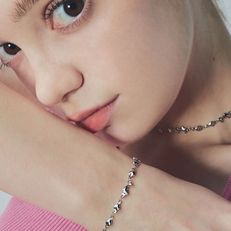 apple pie order Dolphin Heart B.