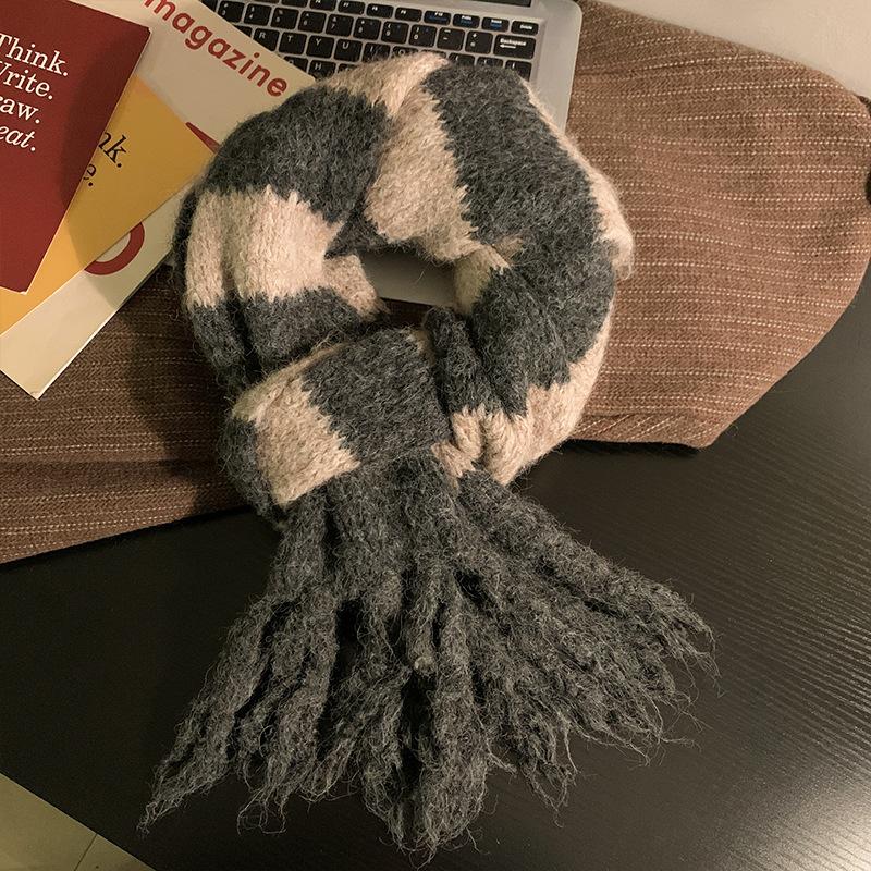 Korean Quality Striped Tassel Fashion Scarf Autumn and Winter All Match Warm Knitted Imitation Cashmere Scarf