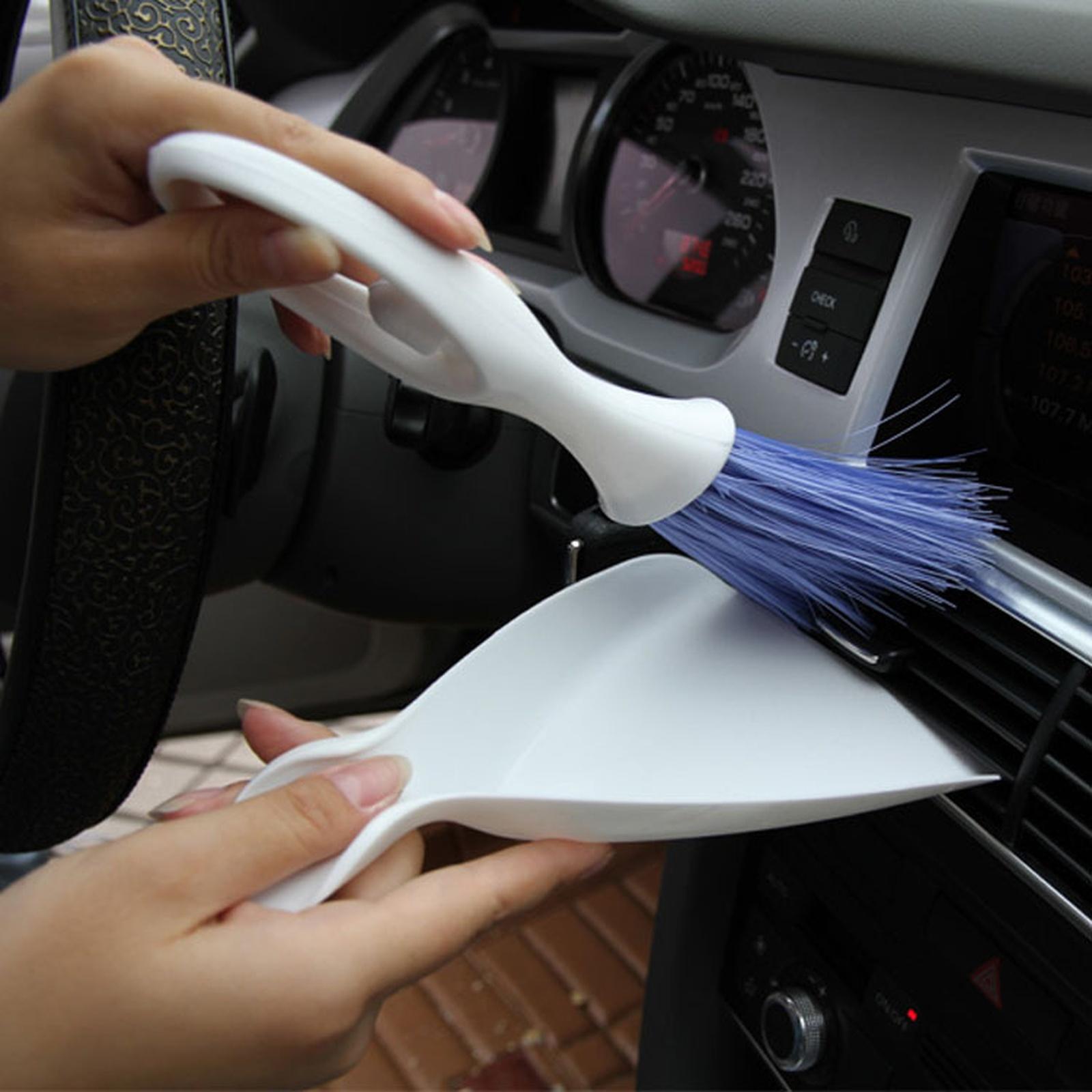 

Car Interior Brush Hangable Car Vent Cleaner Car Interior Duster Reusable Cleaning Tool Interior Cleaning Brush For one size білий
