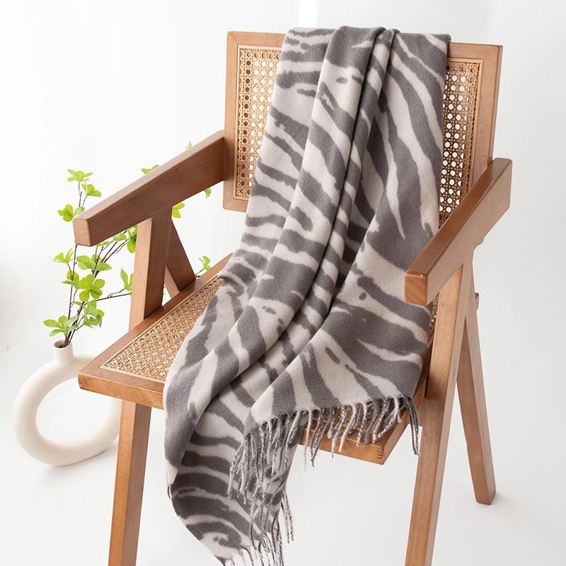 Scarf Women's New Winter Silver Gray Animal Pattern Shawl Dual Use Double-sided Thickened Tassel Warm Scarf
