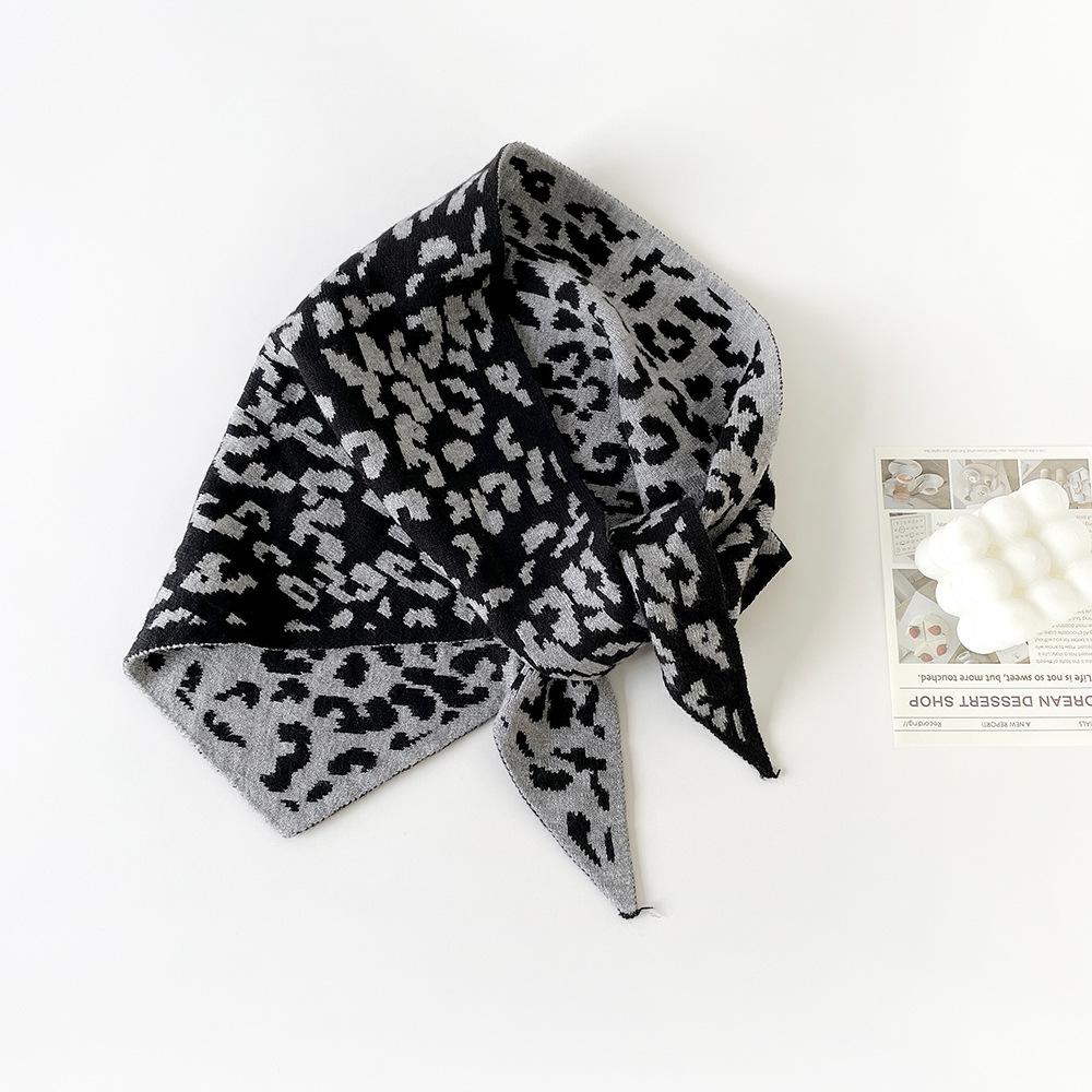 25 years of new leopard print triangle shawl women s autumn and winter fashionable retro warm knitted scarf with trendy students going out 105*37cm