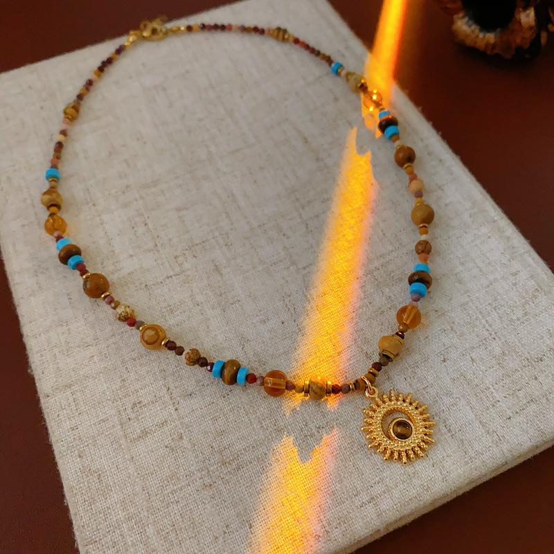 Titanium Steel Celestial Sun Necklace - Vintage, Niche, Collar Chain, Luxurious and High-end, Fashionable Accessory