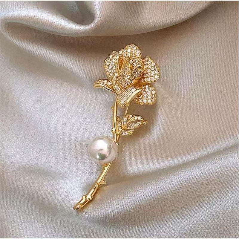 Elegant Pearl Brooch - High-End Minimalist Clothing Accessory