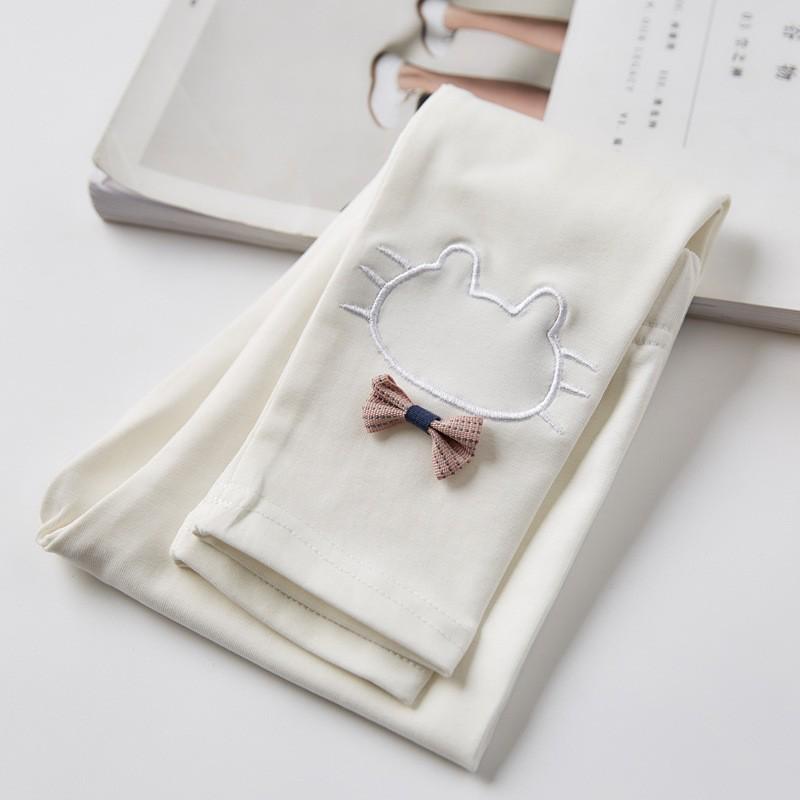 Trendy Girls' Cartoon Cropped Leggings for Spring & Autumn