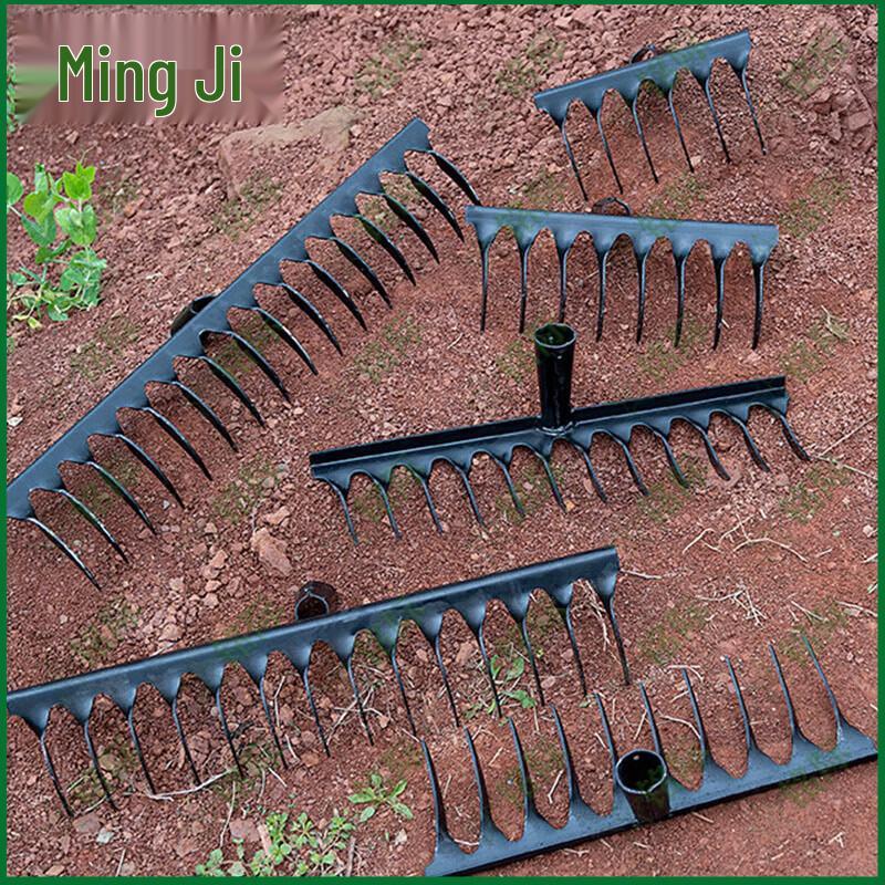 Manganese Steel Spiral Nail Rake with Wooden Handle