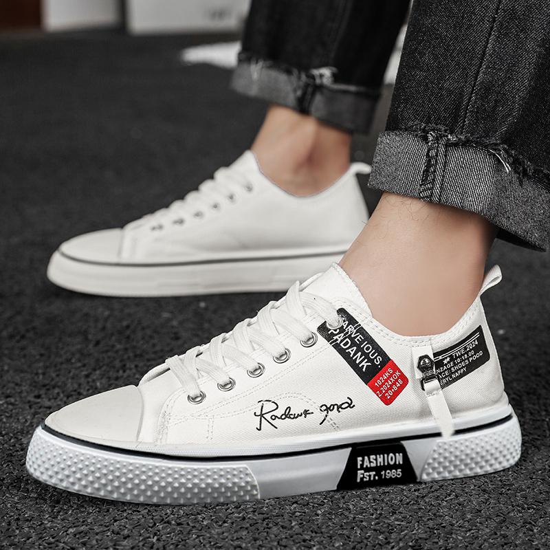 Moda pentru bărbați Pantofi de skateboard ocazional de jos pentru băieți Pantofi comozi Studenți de sex masculin Trend Talpă moale Clasic Respirabil Sală de sport Anti-alunecare