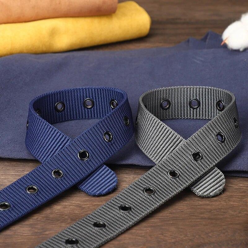 Cintura in Tela Perforata, Cintura con Fibbia ad Ardiglione da Uomo, Studente Giovane Versione Coreana, Cintura Versatile per Jeans, Addestramento Militare, Estesa