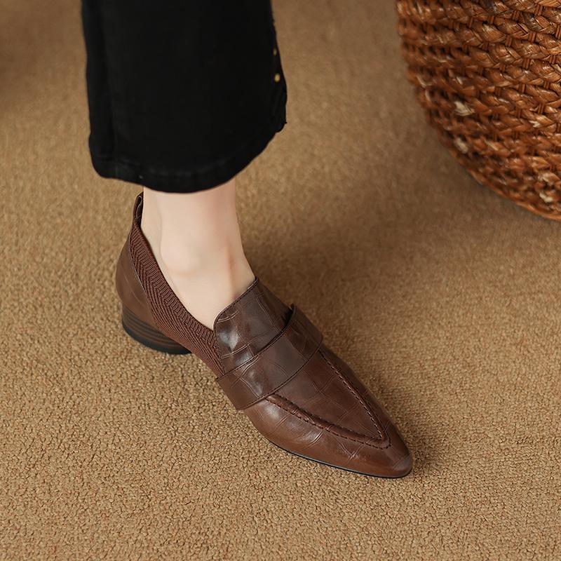 Móda 2025 Nové špičaté čtvercové vysoké podpatky Vysoce kvalitní pravá kůže Dámské boty Jaro Podzim Šaty Dámské lodičky Velikost 34-40