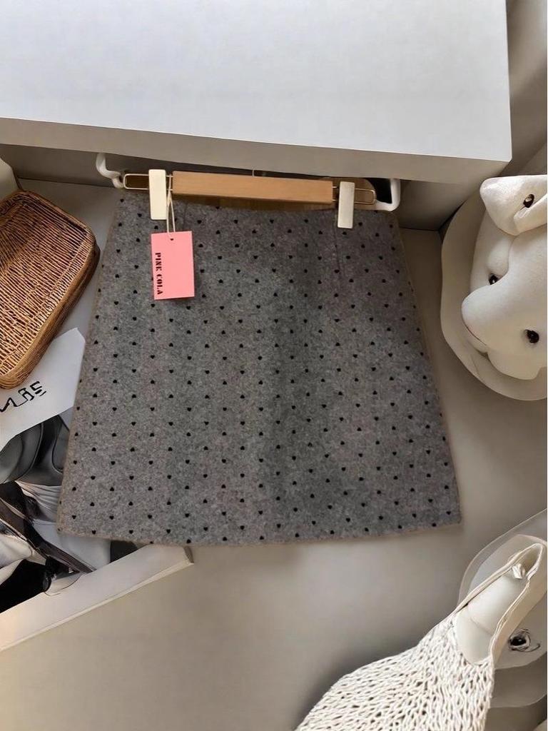 Dark Gray Polka Dot Wool A-Line Skirt - Petite Slim High-Waisted, perfect for Autumn and Winter