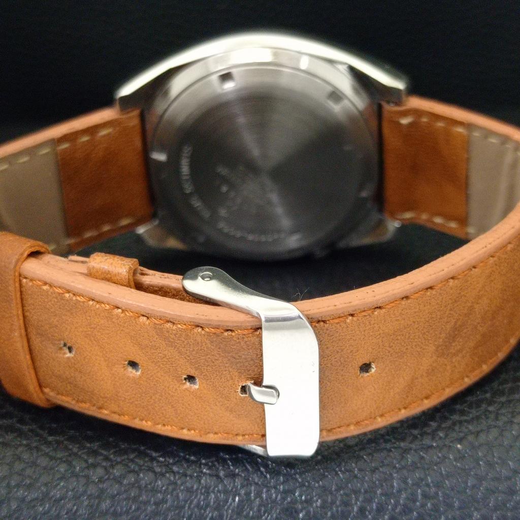 VINTAGE SEIKO 5 AUTOMATIC JAPAN MENS ORIGINAL DIAL WATCH a702371-5